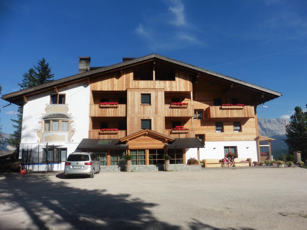Chalet Frapes San Martino in Badia Exteriör bild